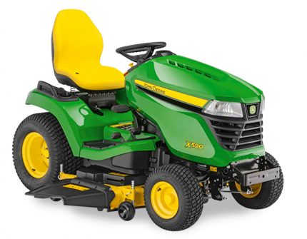 Rasentraktor-benzin-john-deere-seitenauswurf-2-zylinder-X590-430x335-1.jpg JOHN DEERE Rasentraktor X590 – Image 1